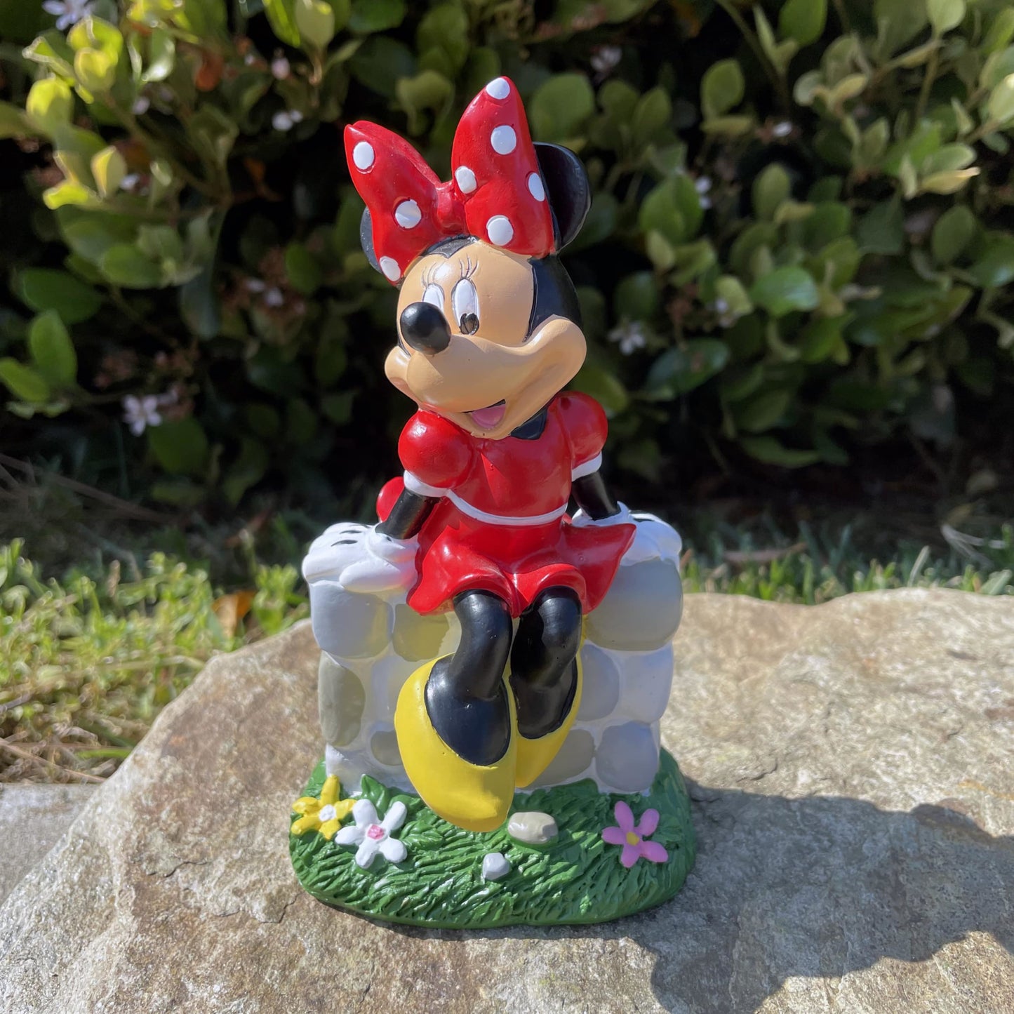 Disney Minnie Rock Wall ( 4 items per case )