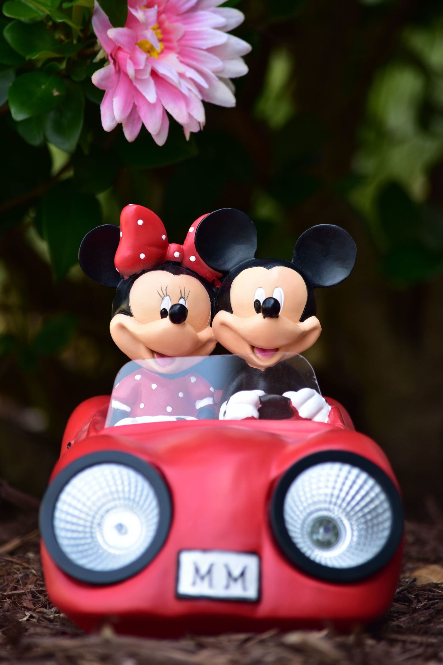 Disney Mickey & Minnie Sport Car ( 2 items per case )